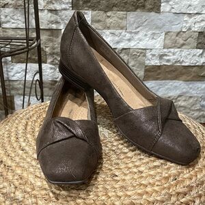 CLARKS Dark Brown Metallic Women's Flats Sz 8 1/2